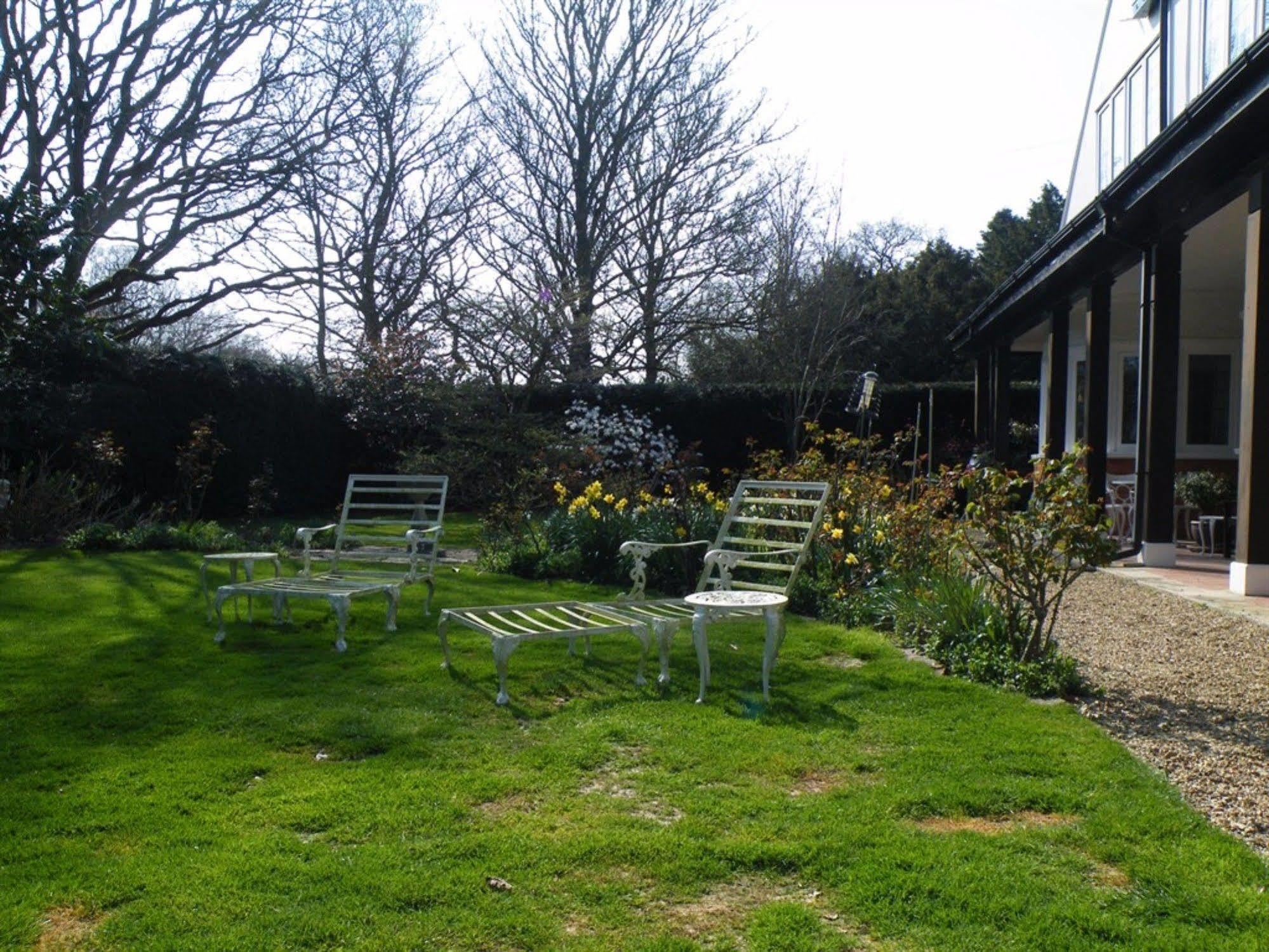 Broadlands Gate Bed and Breakfast Brockenhurst Exteriör bild